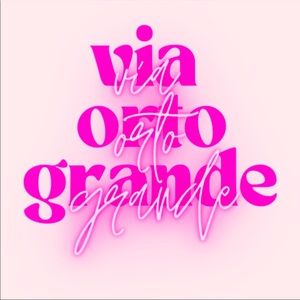 💕Offers Welcome💕 Please feel free to message me with any questions or offers